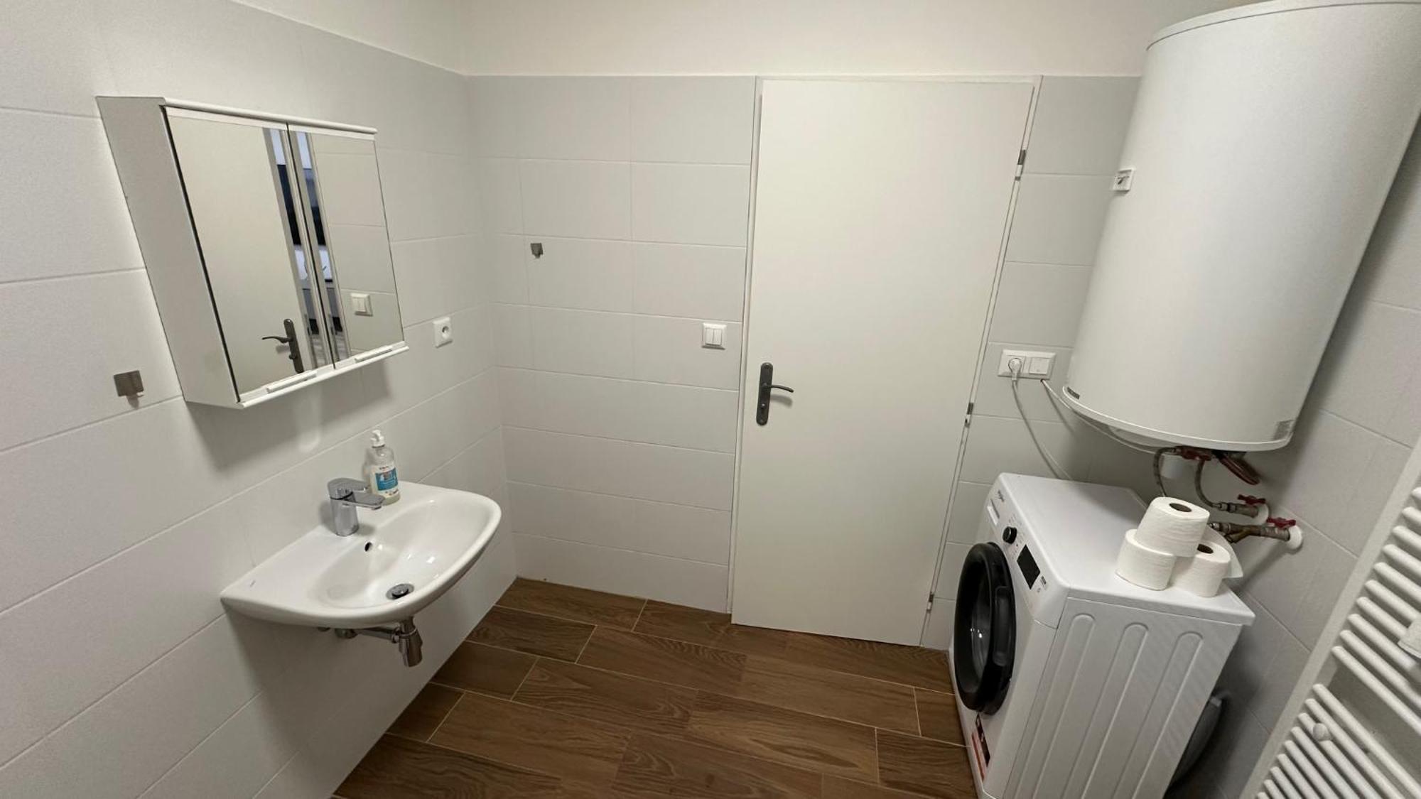 2 Room Apartment With Balcony Liptovsky Mikulas Exterior photo